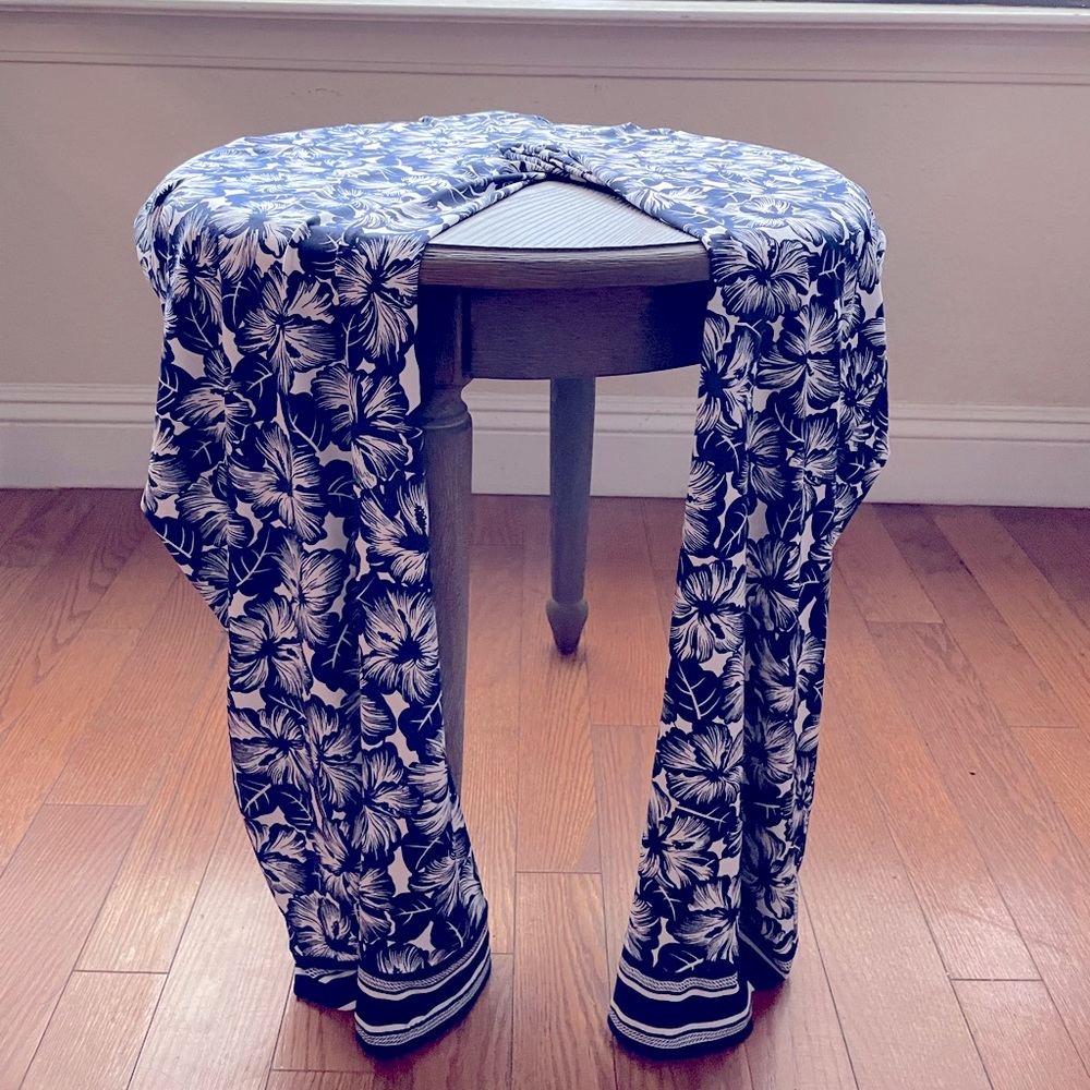 Michael Kors casual pants